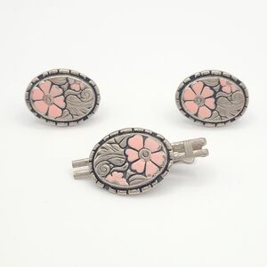 Vintage Silver and Pink Floral Western style Tie Clip and Cuff Links